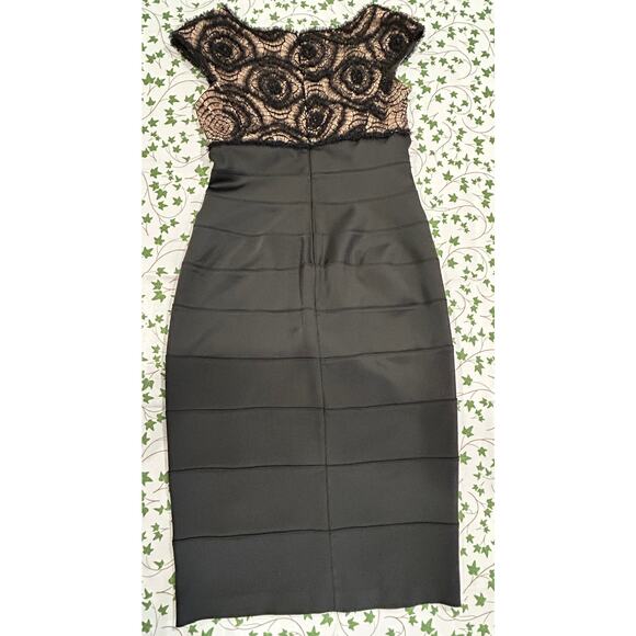 Tadashi Shoji Dress Size: 4 - Picture 4 of 5